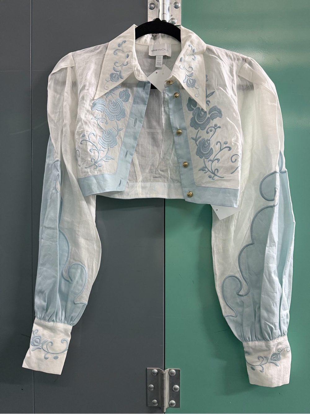 Western Women’s White & Light Blue Embroidered Cropped Vintage Blouse